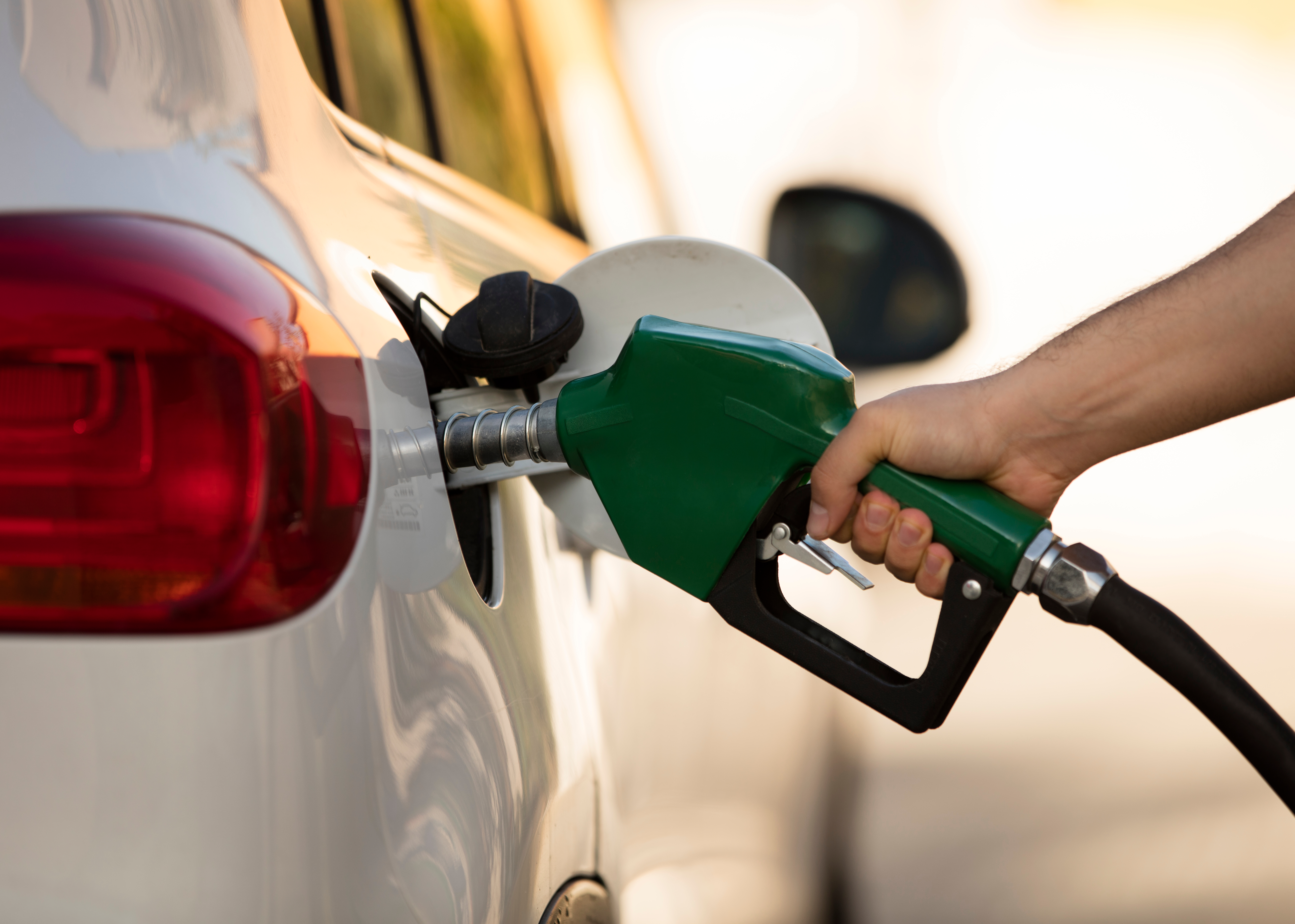 GASO-LEAN: 5 ways to improve fuel economy for free