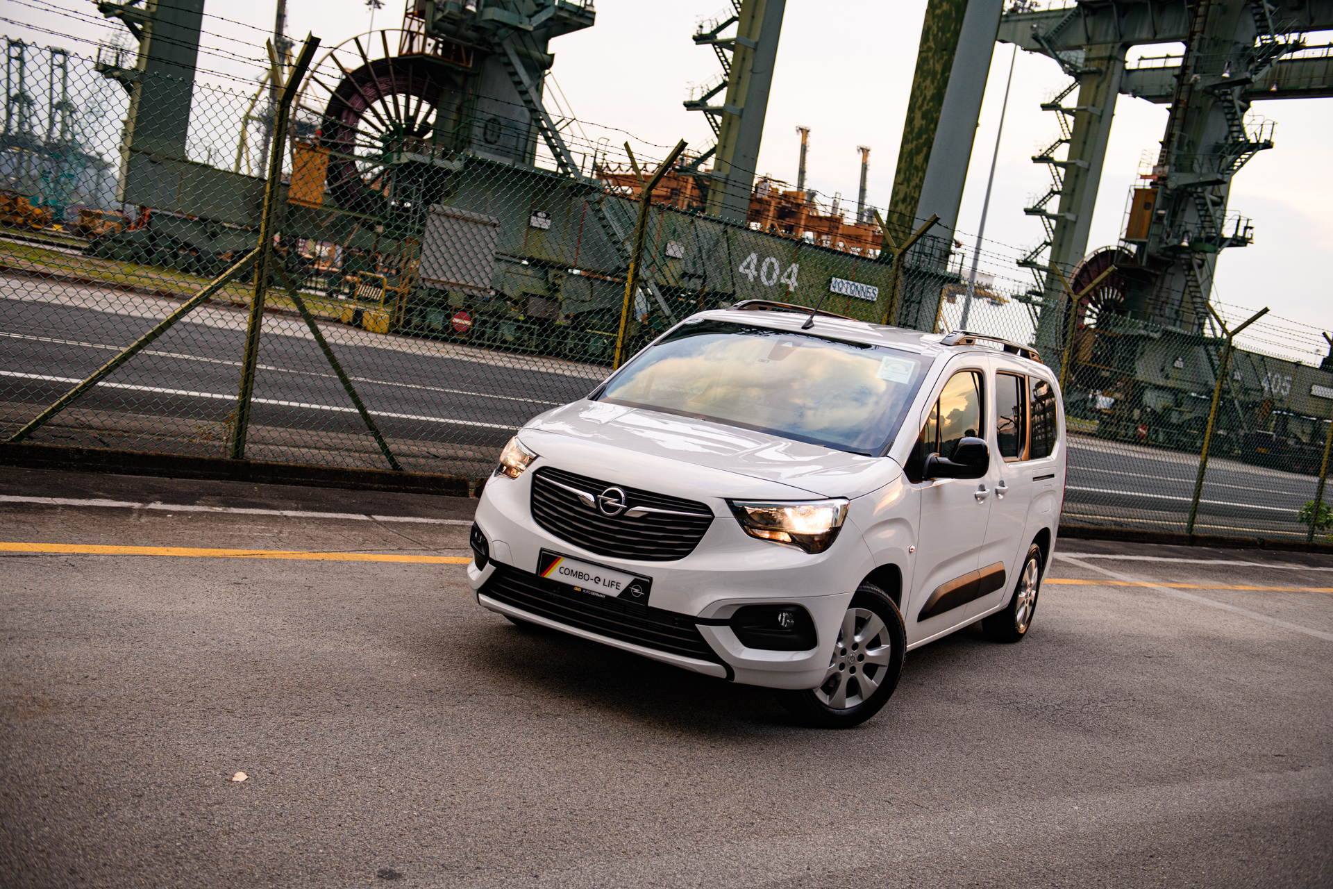 Opel Combo-e Life Review – Family Friendly Practicality