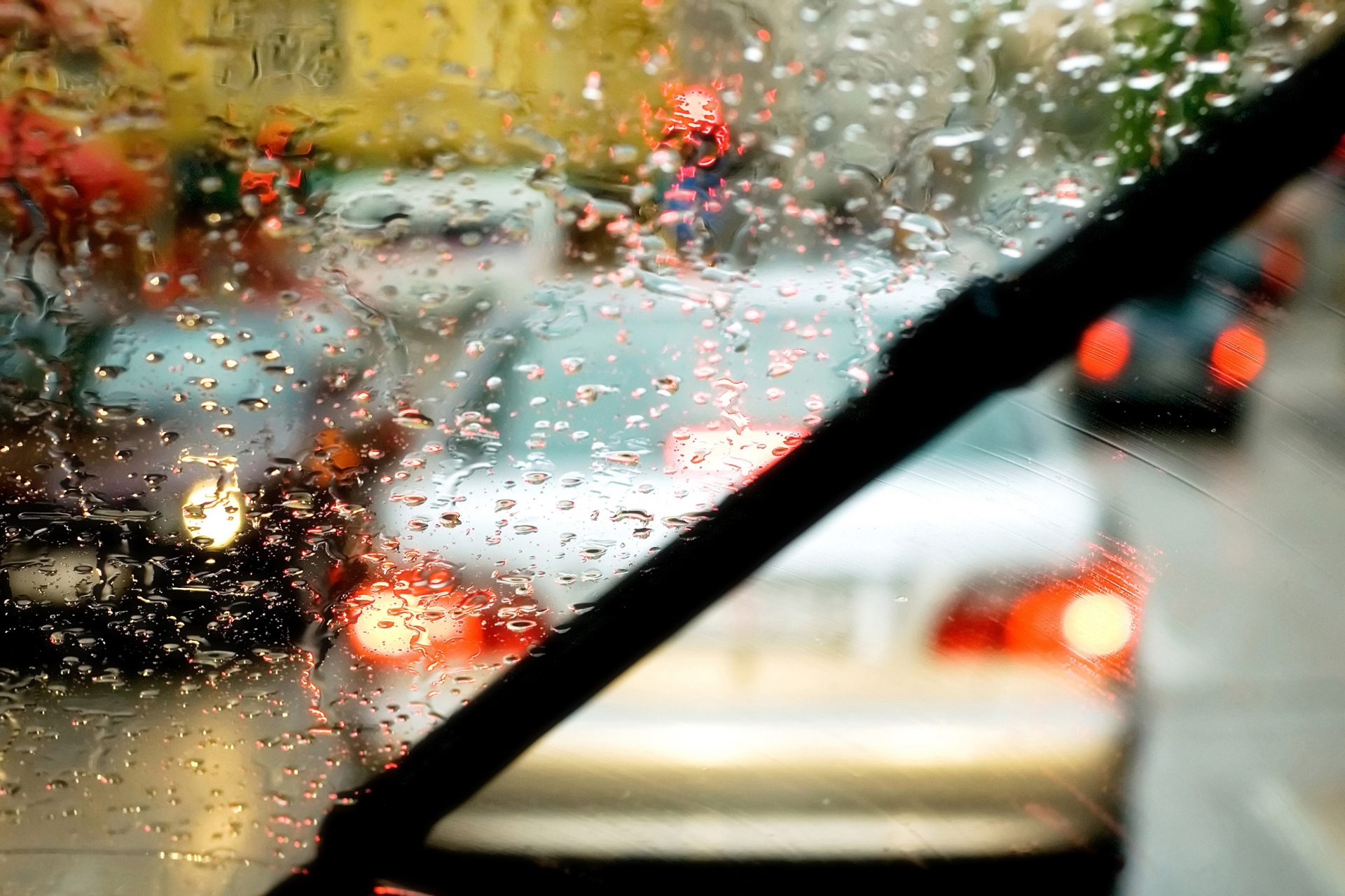 Why Windscreen Wipers Are A Regular Service Item