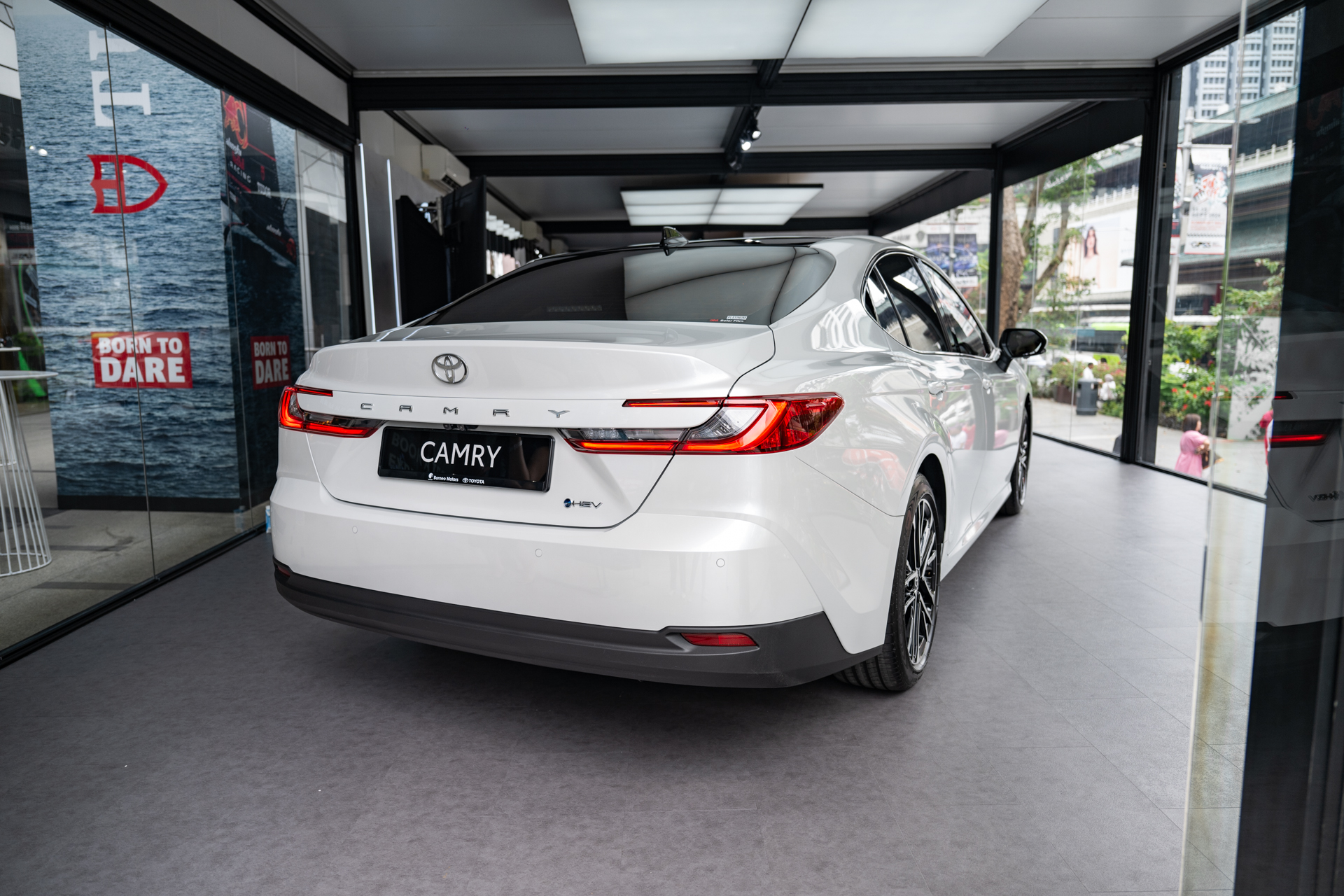 AutoApp New Toyota Camry