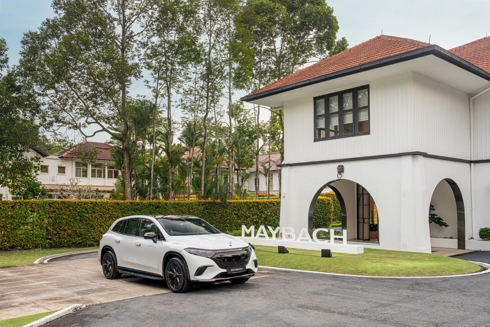 Mercedes-Maybach EQS SUV
