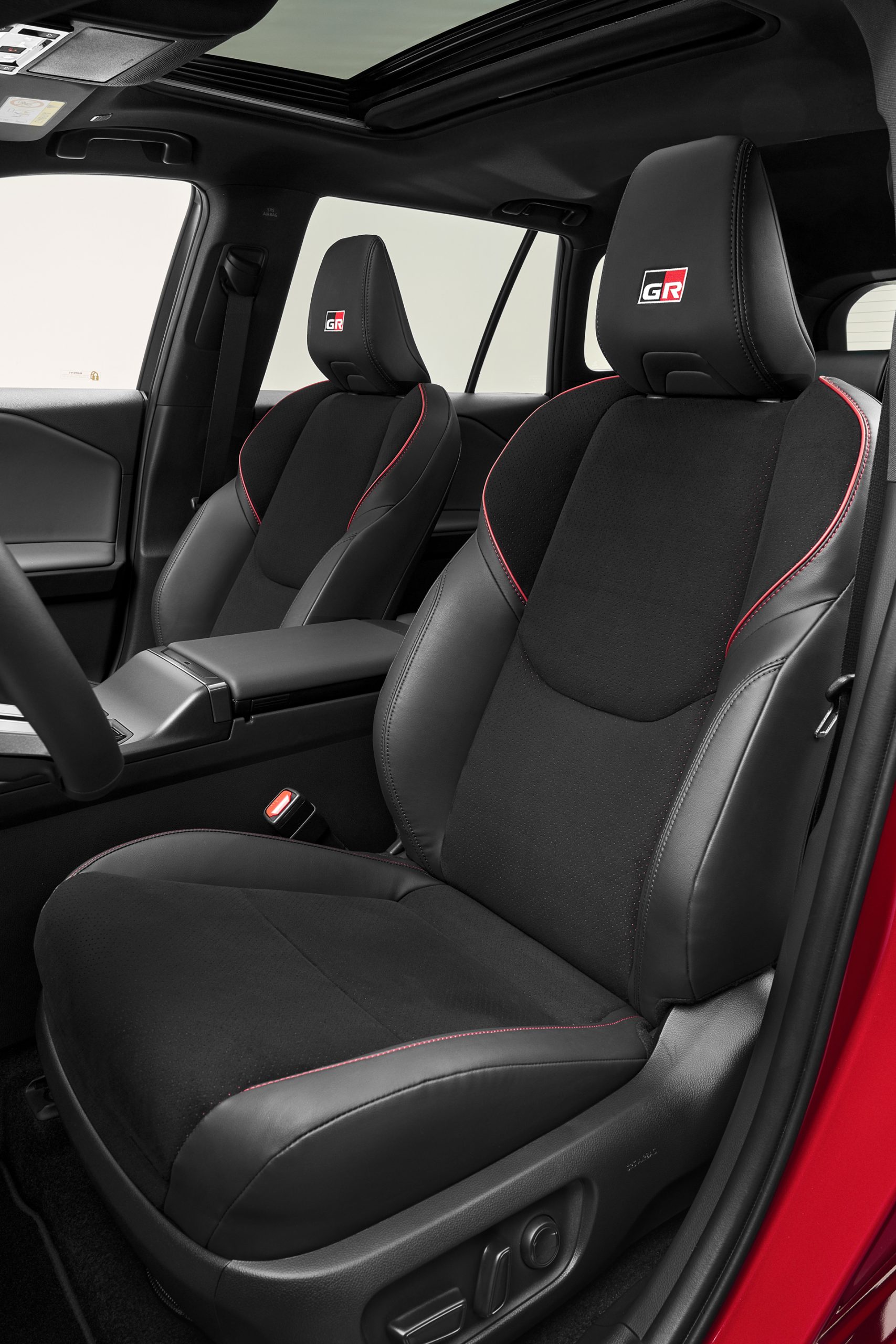 Toyota RAV4 GR Sport front seats