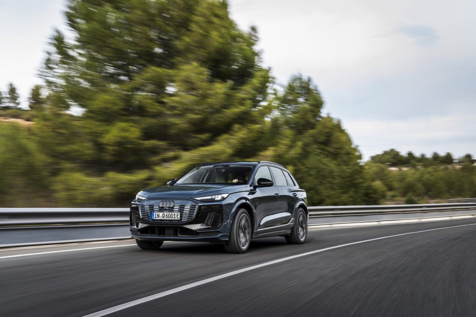 Rear-Wheel Drive Audi Q6 e-tron Arrives In Singapore | AutoApp