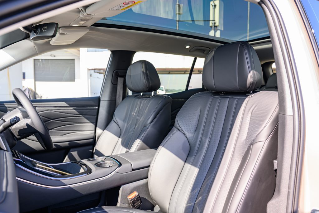 Aion V front seats