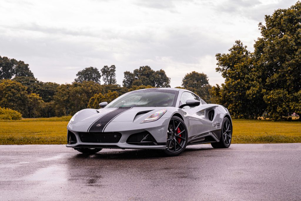 Lotus Emira Turbo SE