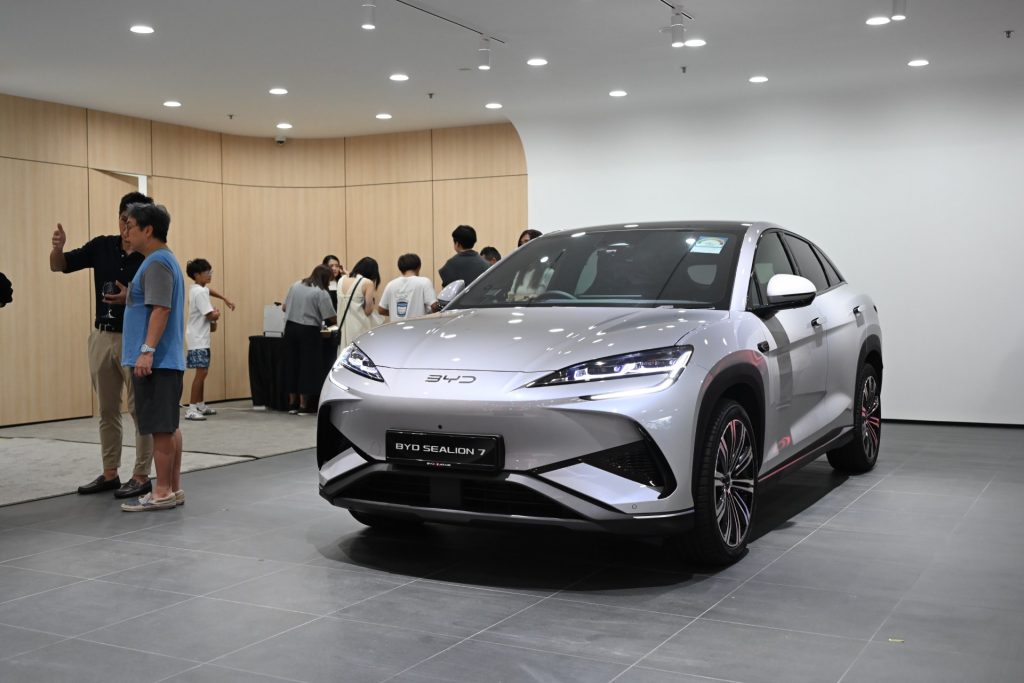 BYD Sealion 7 in Showroom