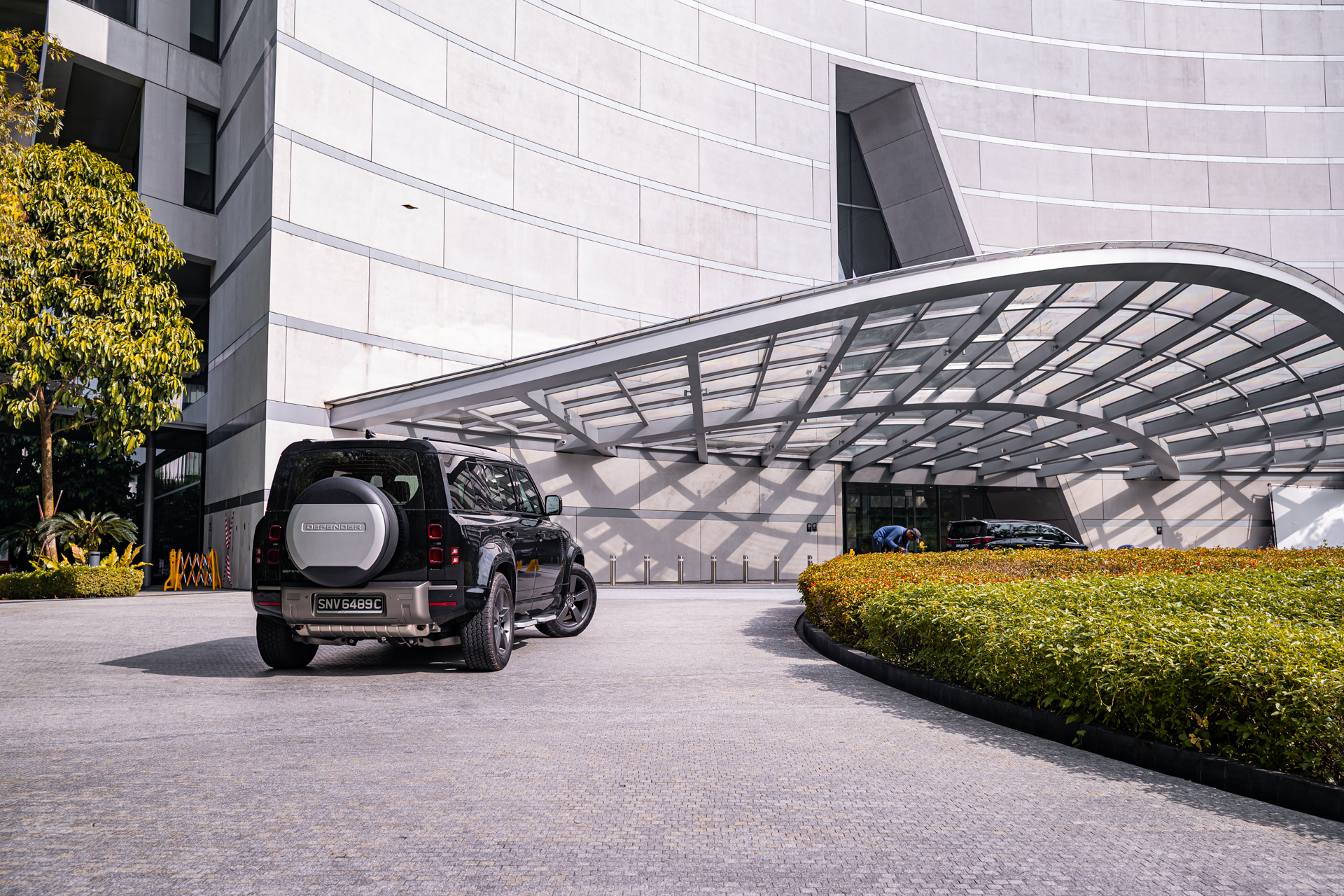 Land Rover Defender 110 PHEV