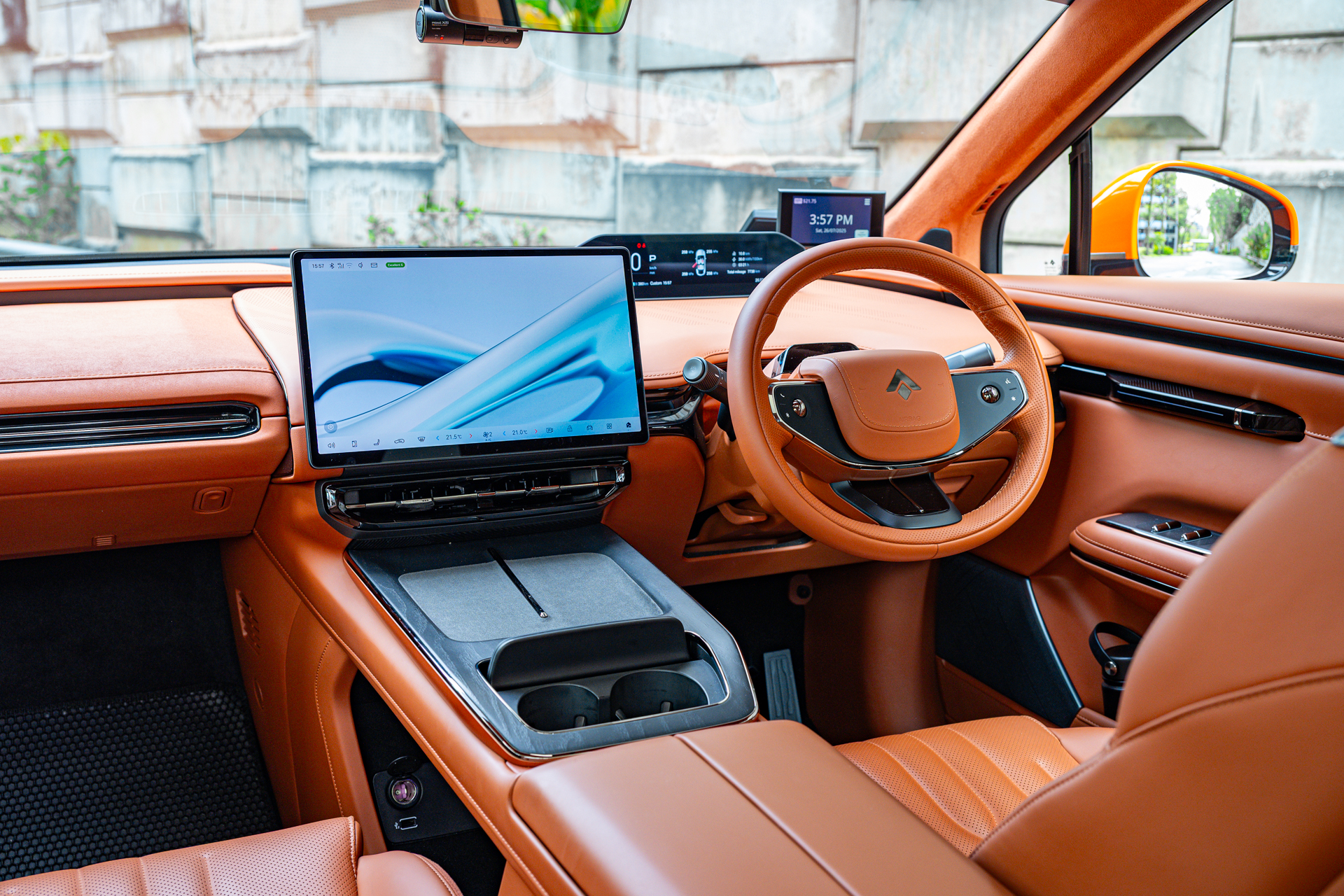 AION Hyptec HT cabin