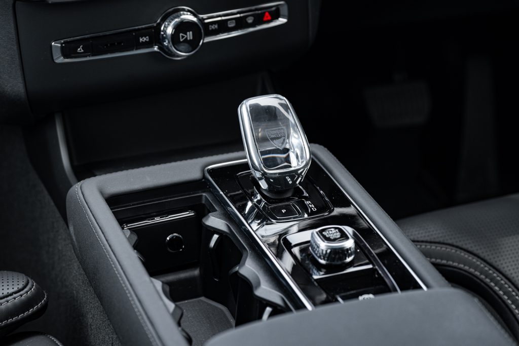 Volvo XC90 2025 gear selector