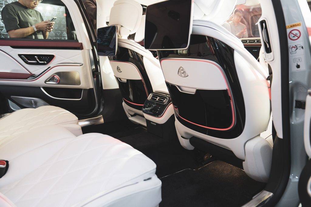 Mercedes-Maybach S 680 EDITION BEYOND 60