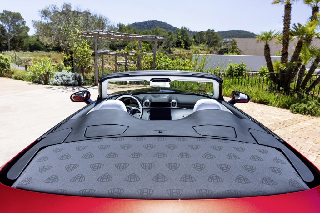 Mercedes-Maybach SL 680 Monogram Series roof