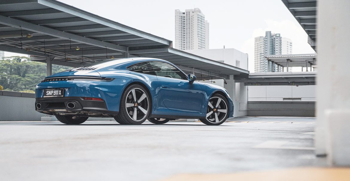 Porsche 911 Carerra