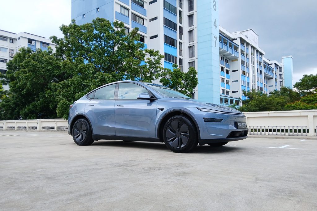 Tesla Model Y RWD