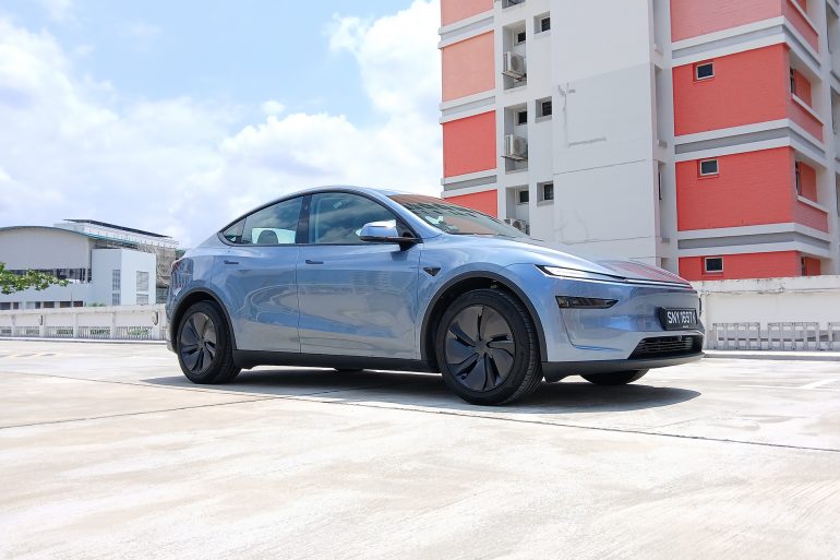 Tesla Model Y RWD