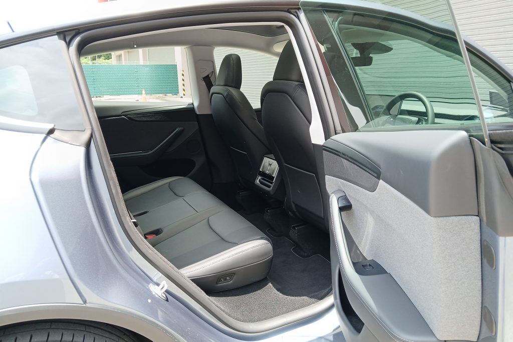 Tesla Model Y RWD rear seats