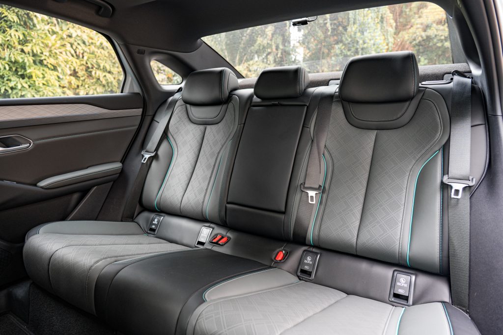 BYD Seal 6 rear seats