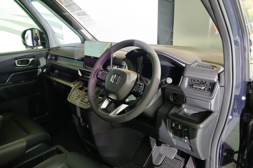Honda StepWgn Spada cabin