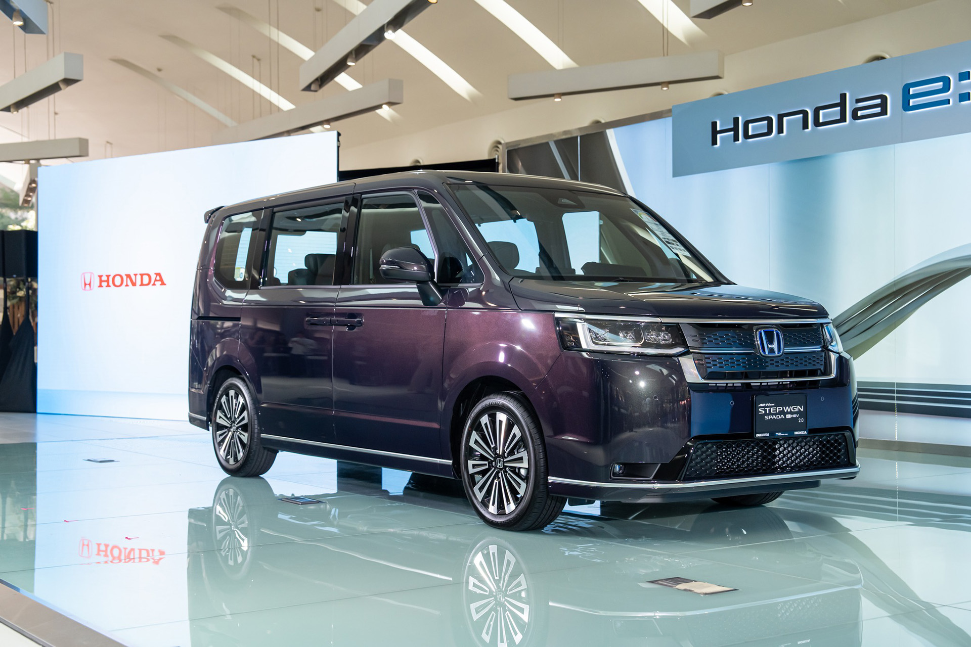 Honda Stepwgn Spada Launch