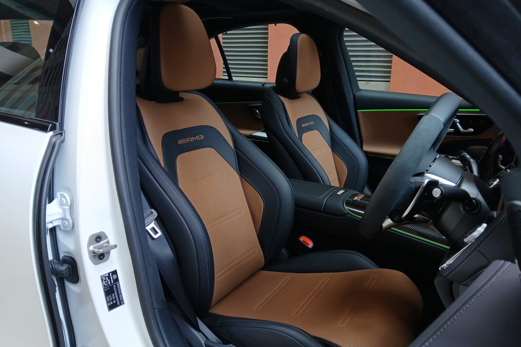 Mercedes-AMG E53 front seats