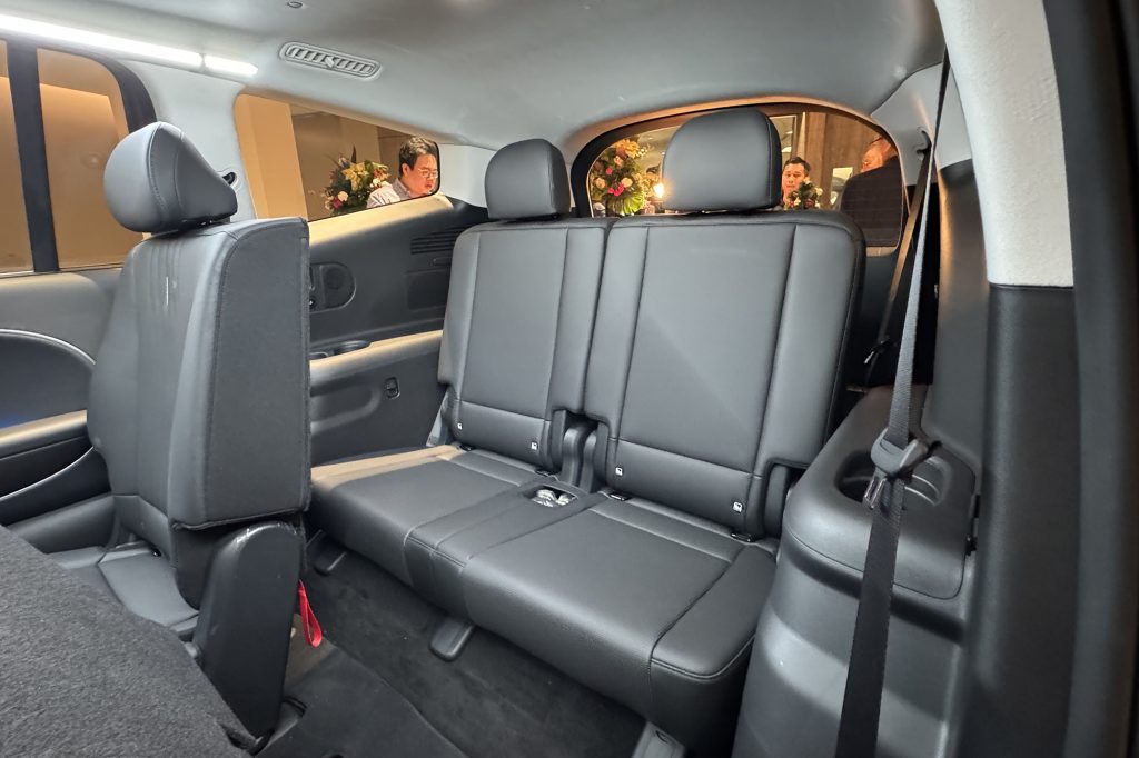 Hyundai IONIQ 9 third row
