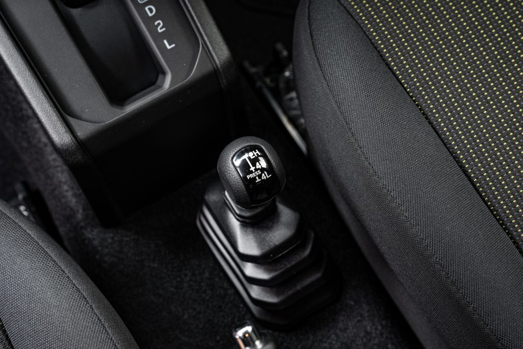 Suzuki Jimny 5-door low range