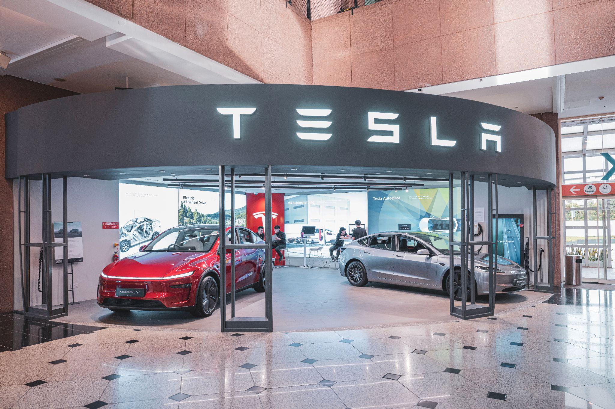 Tesla Model 3 and Model Y at Millenia Walk