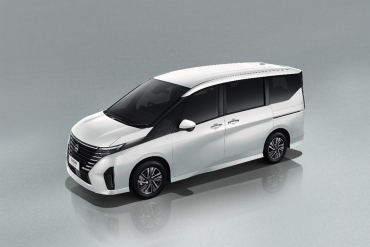 Nissan Serena e-POWER SMART 8 Highway Star