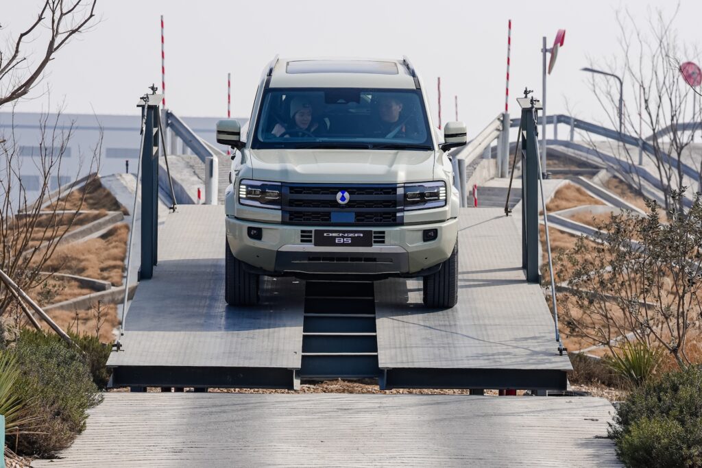 Denza B5 - BYD Zhengzhou Circuit