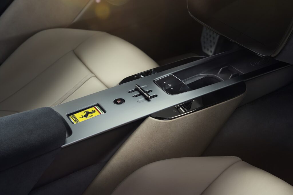 Ferrari Amalfi cabin