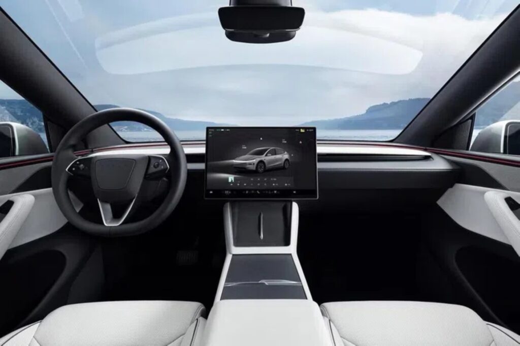 Tesla Model Y L