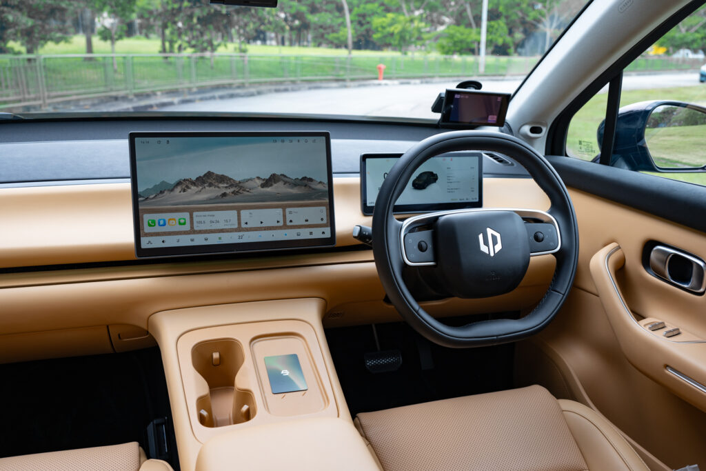 Leapmotor C10