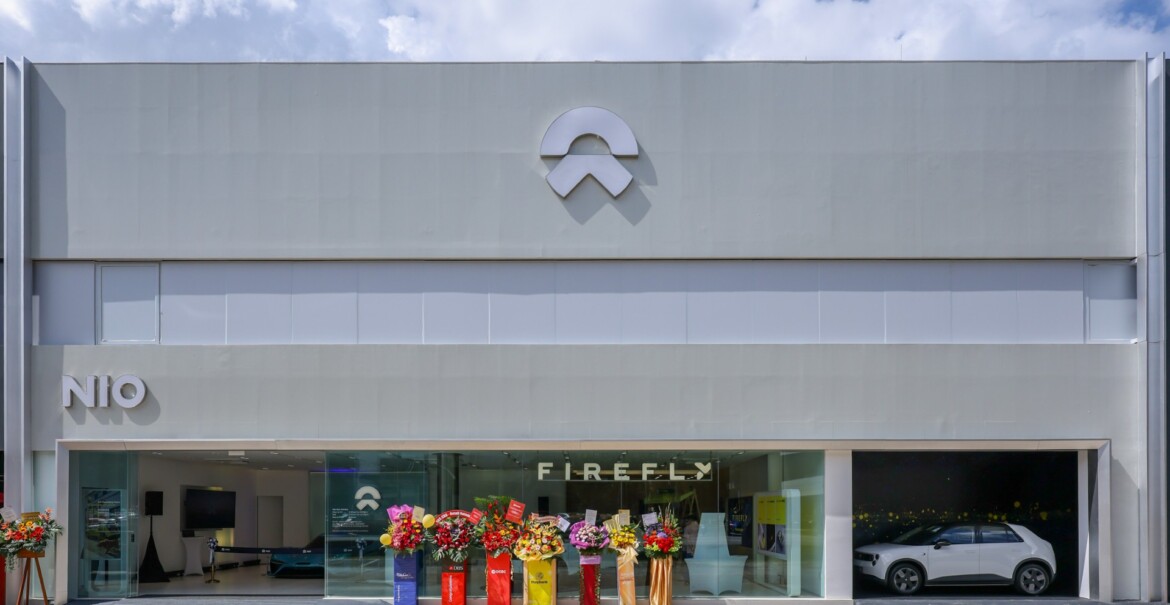 Nio Showroom Opening