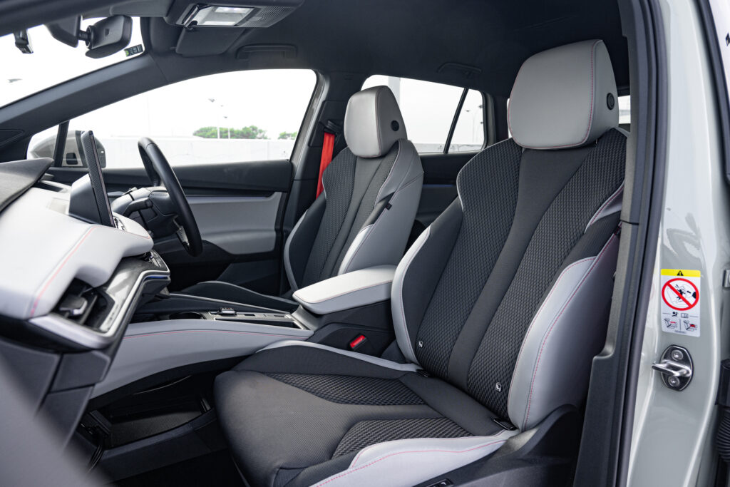 Skoda Elroq front seats