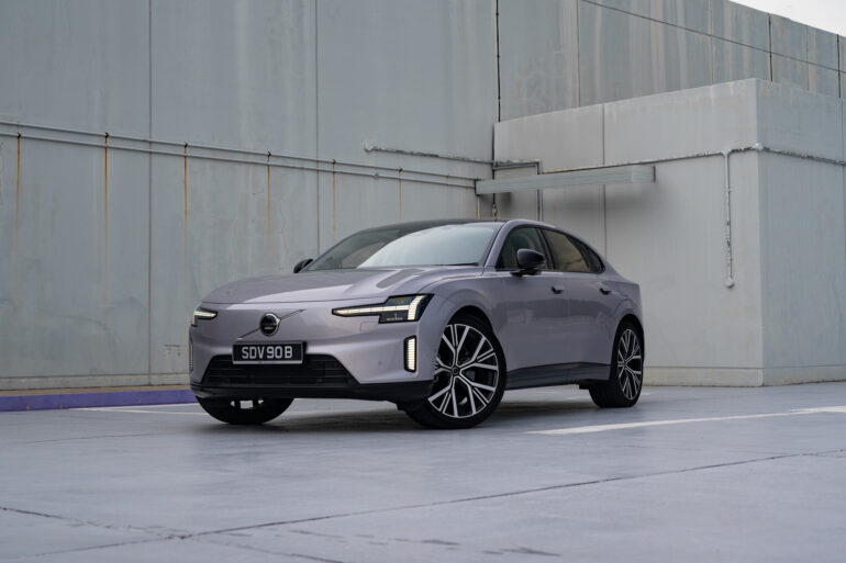 Volvo ES90
