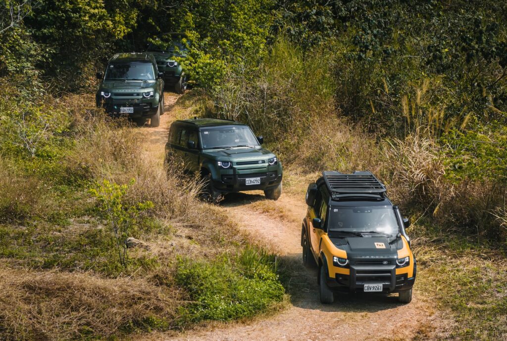 2026 Land Rover Defender Trophy Edition