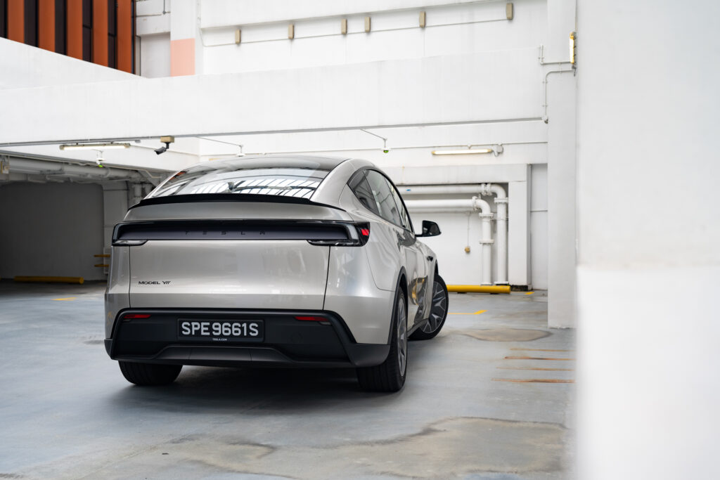 Tesla Model Y L