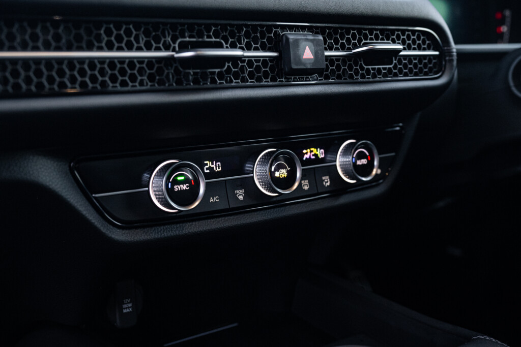 Honda ZR-V aircon controls
