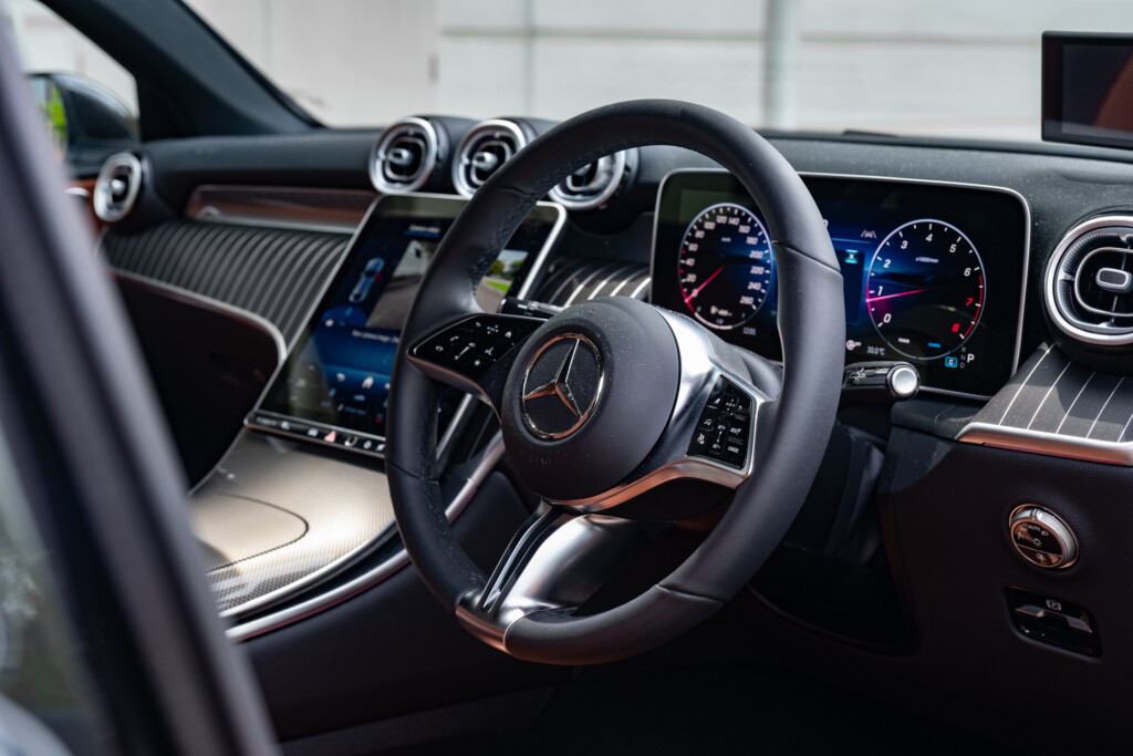 Mercedes-Benz GLC200 Coupe steering wheel