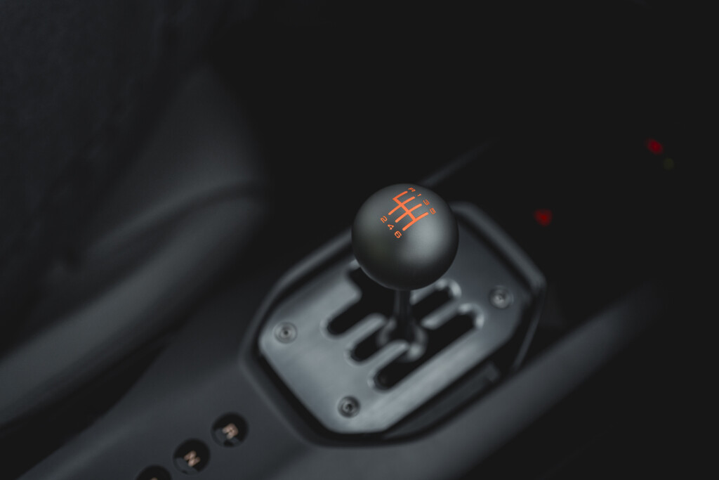 Ferrari 12Cilindri Manuale gearshift