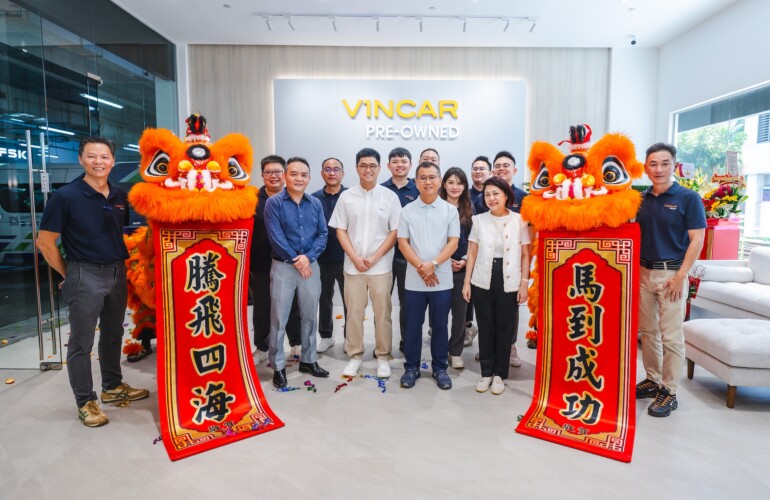 Vincar refurbished Pre-Owned showroom at The Alexcier