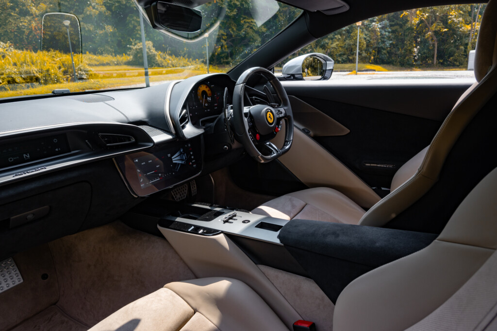 Ferrari Amalfi cabin