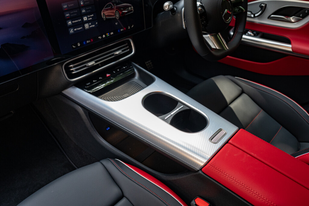 Mercedes-Benz CLA250+ Electric centre console