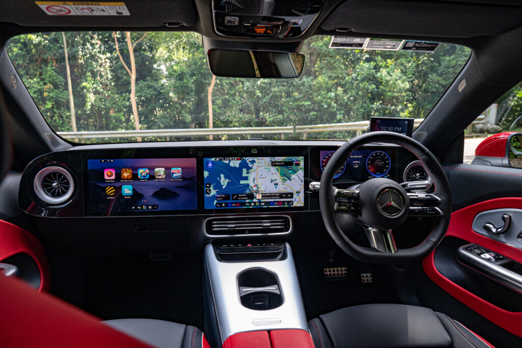 Mercedes-Benz CLA250+ Electric cabin