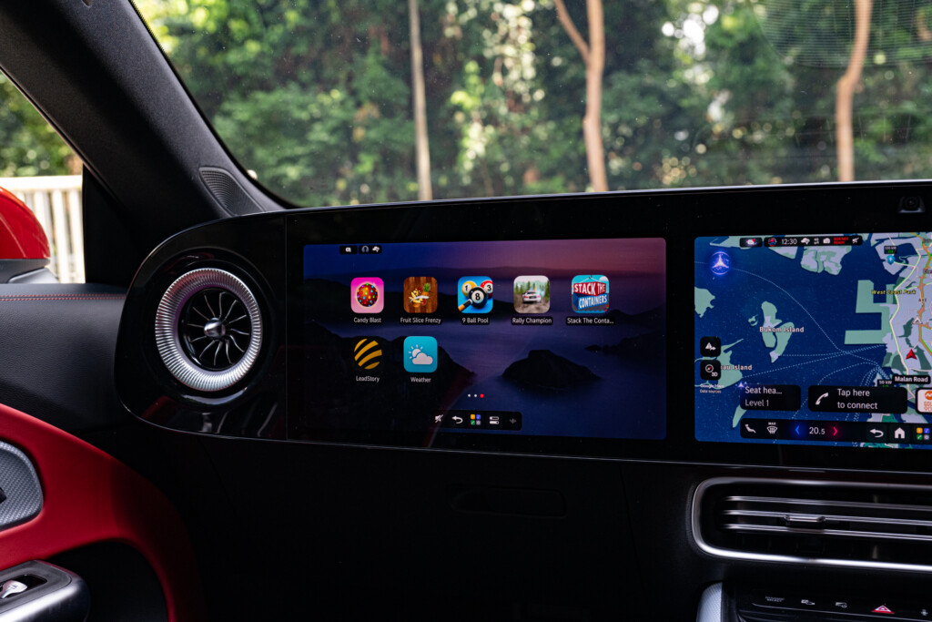 Mercedes-Benz CLA250+ Electric passenger screen