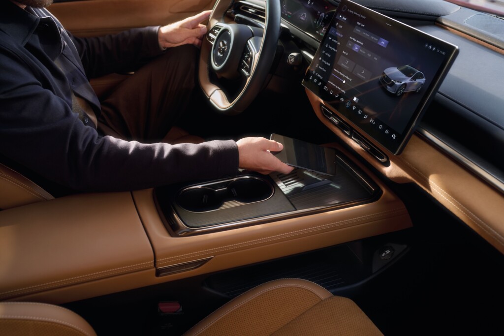 Mazda 6e interior